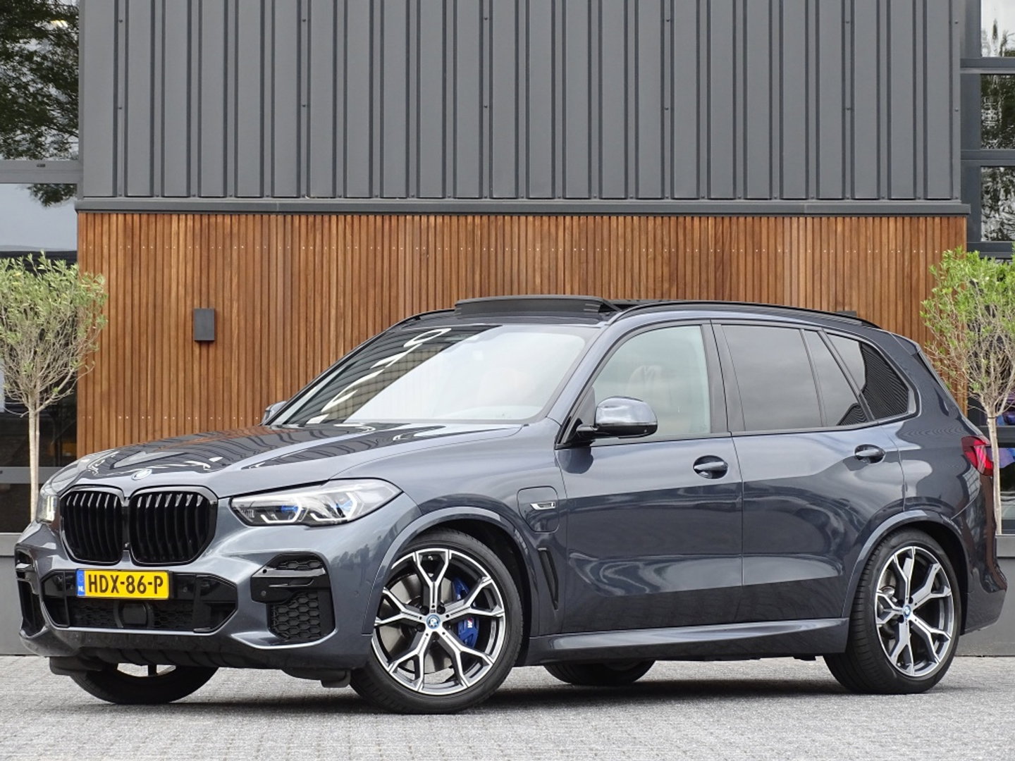 BMW X5 45e 394PK M-Sport / Laser / 360 / Pano / Softclose / Pano