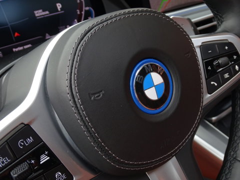 BMW X5 45e 394PK M-Sport / Laser / 360 / Pano / Softclose / Pano