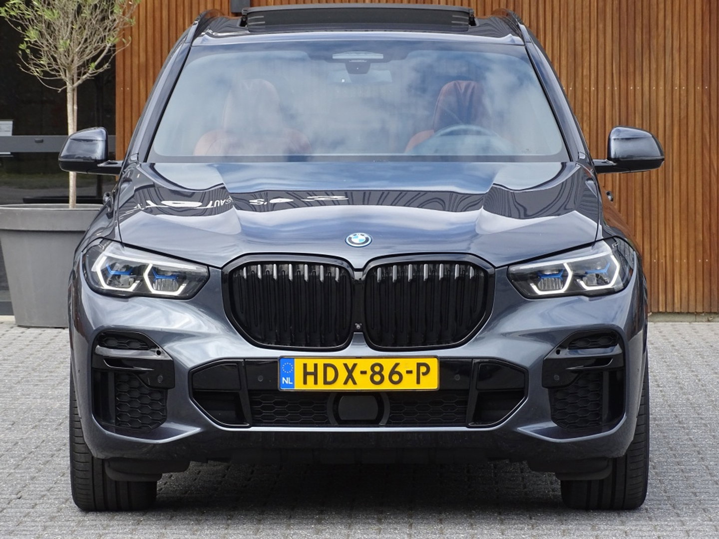 BMW X5 45e 394PK M-Sport / Laser / 360 / Pano / Softclose / Pano