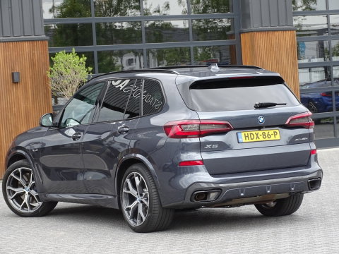 BMW X5 45e 394PK M-Sport / Laser / 360 / Pano / Softclose / Pano