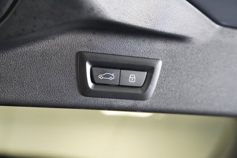 BMW X5 xDrive50e Launch Edition Panoramadak Leder M-Sport Pro Trekhaak Head-Up