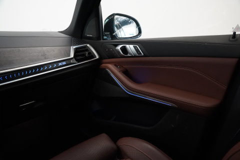 BMW X5 xDrive50e Launch Edition Panoramadak Leder M-Sport Pro Trekhaak Head-Up