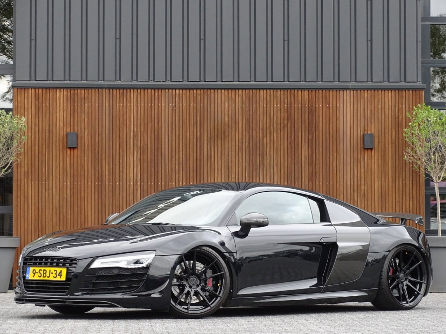 Quattro R8 4.2 V8 FSI 421PK / Carbon / Liftsysteem / LED / B&O