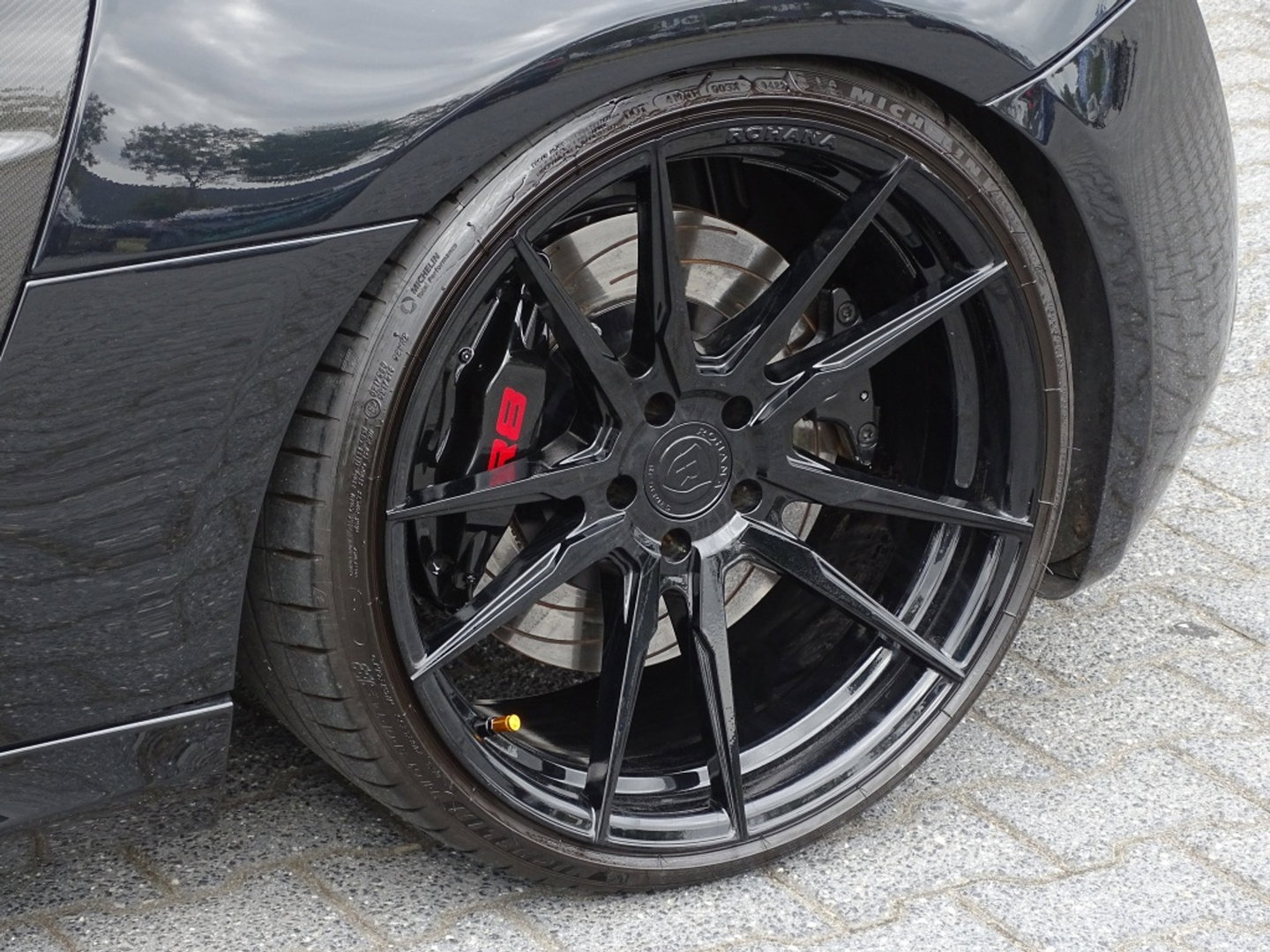 Quattro R8 4.2 V8 FSI 421PK / Carbon / Liftsysteem / LED / B&O