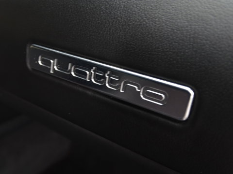 Quattro R8 4.2 V8 FSI 421PK / Carbon / Liftsysteem / LED / B&O
