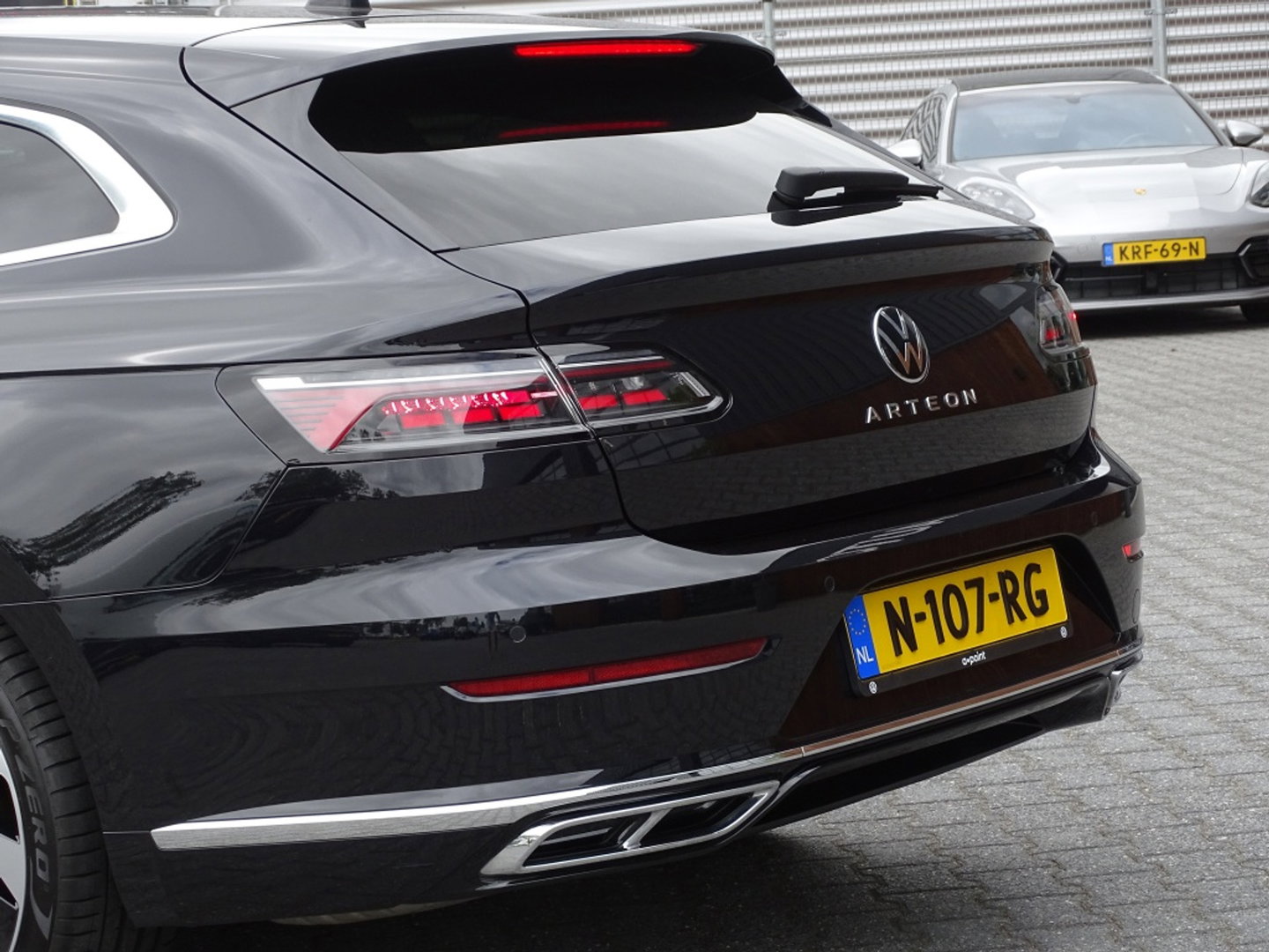 Volkswagen Arteon Shooting Brake 2.0 TSI 191PK DSG / R-Line / IQ-Light