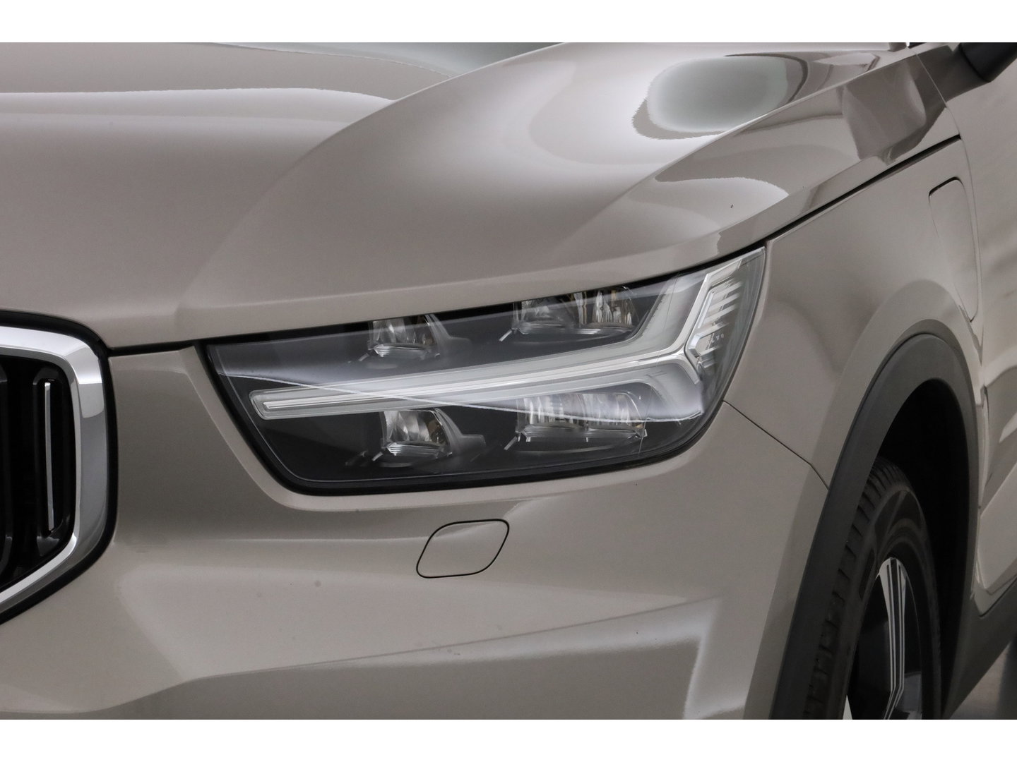 Volvo XC40 1.5 T5 Recharge Inscription | Trekhaak | 360 Cam | ACC | Blis | H&K Audio | stoel 4 & stuur Verwarming