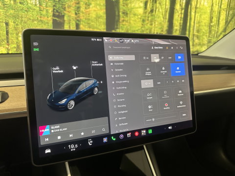 Tesla Model 3 Long Range AWD 75 kWh | 351 PK! | Origineel Nederlands | Leder | Autopilot | Premium Audio | Panoramadak | Elektrische Stoelen |  Stoelverwarming | Achterbankverwarming |