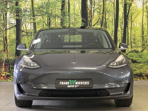 Tesla Model 3 Long Range AWD 75 kWh | 351 PK! | Origineel Nederlands | Leder | Autopilot | Premium Audio | Panoramadak | Elektrische Stoelen |  Stoelverwarming | Achterbankverwarming |