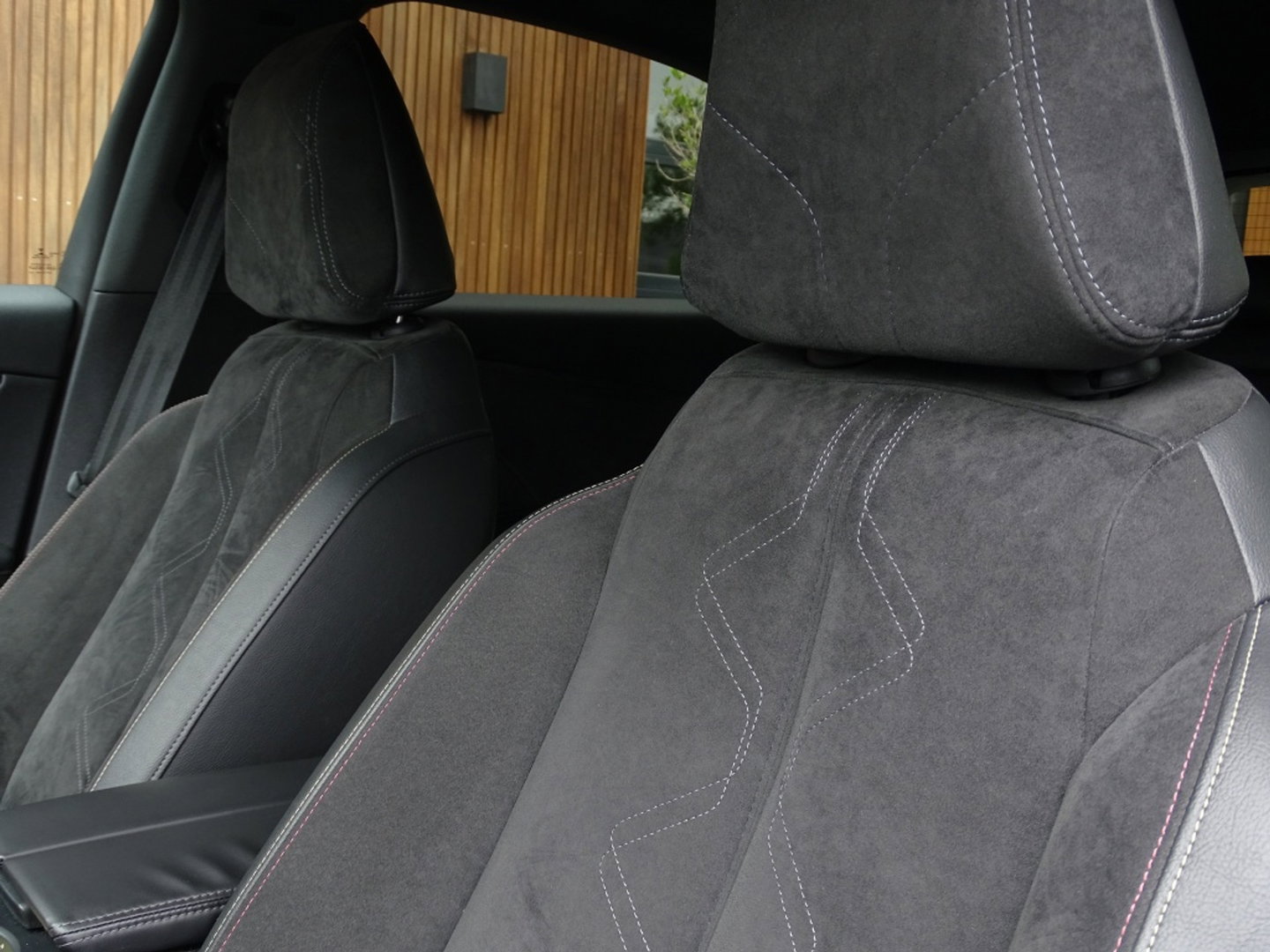 DS 7 Crossback 1.6 PureTech 181PK automaat / Performance Edit. / *NAP*