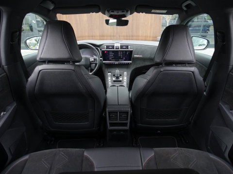 DS 7 Crossback 1.6 PureTech 181PK automaat / Performance Edit. / *NAP*