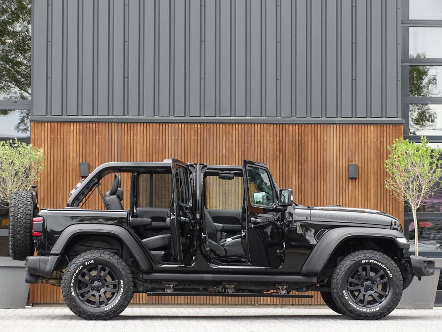 Jeep Wrangler Unlimited Hybrid 380PK 4xe / Rubicon / LED