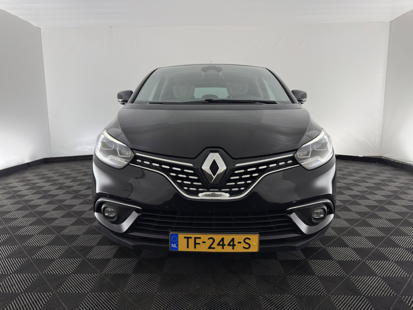 Renault Scénic 1.5 dCi Initiale Paris Hybrid Assist *HEAD-UP | ADAPTIVE-CRUISE | LEATHER | FULL-LED | BLINDSPOT | HEATED-COMFORTSEATS | BOSE-SOUND | NAVI-FULLAMP | DIGI-COCKPIT | PRIVACY-GLASS | CAMERA | ECC | PDC | 20''ALU*