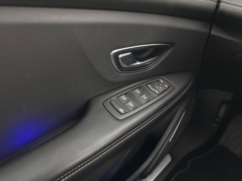 Renault Scénic 1.5 dCi Initiale Paris Hybrid Assist *HEAD-UP | ADAPTIVE-CRUISE | LEATHER | FULL-LED | BLINDSPOT | HEATED-COMFORTSEATS | BOSE-SOUND | NAVI-FULLAMP | DIGI-COCKPIT | PRIVACY-GLASS | CAMERA | ECC | PDC | 20''ALU*