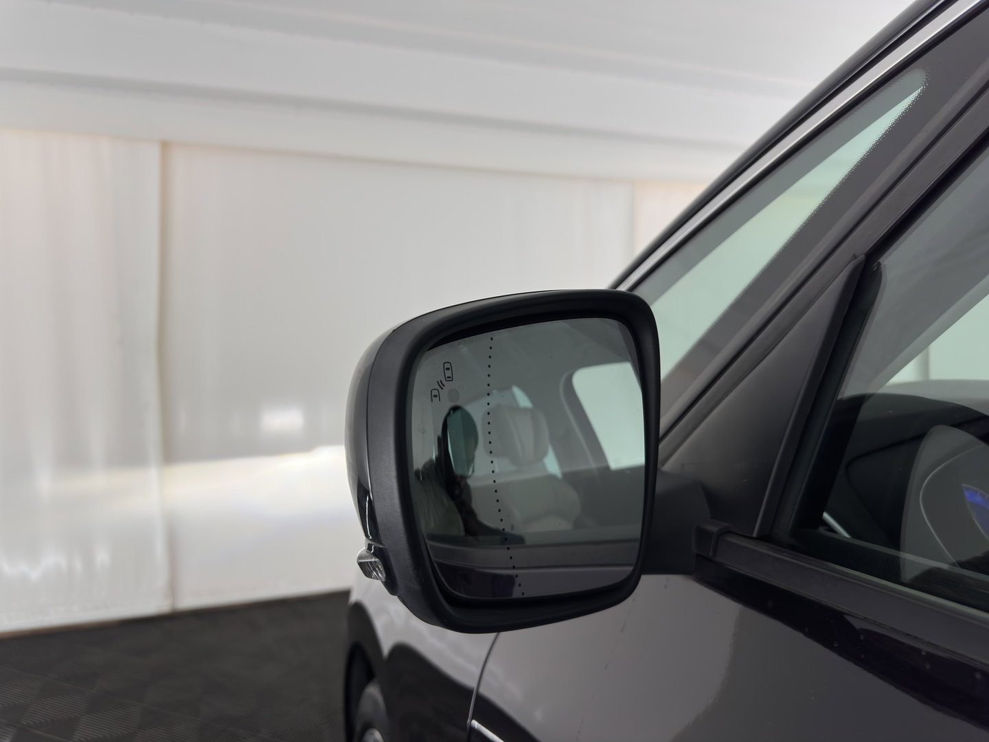 Renault Scénic 1.5 dCi Initiale Paris Hybrid Assist *HEAD-UP | ADAPTIVE-CRUISE | LEATHER | FULL-LED | BLINDSPOT | HEATED-COMFORTSEATS | BOSE-SOUND | NAVI-FULLAMP | DIGI-COCKPIT | PRIVACY-GLASS | CAMERA | ECC | PDC | 20''ALU*