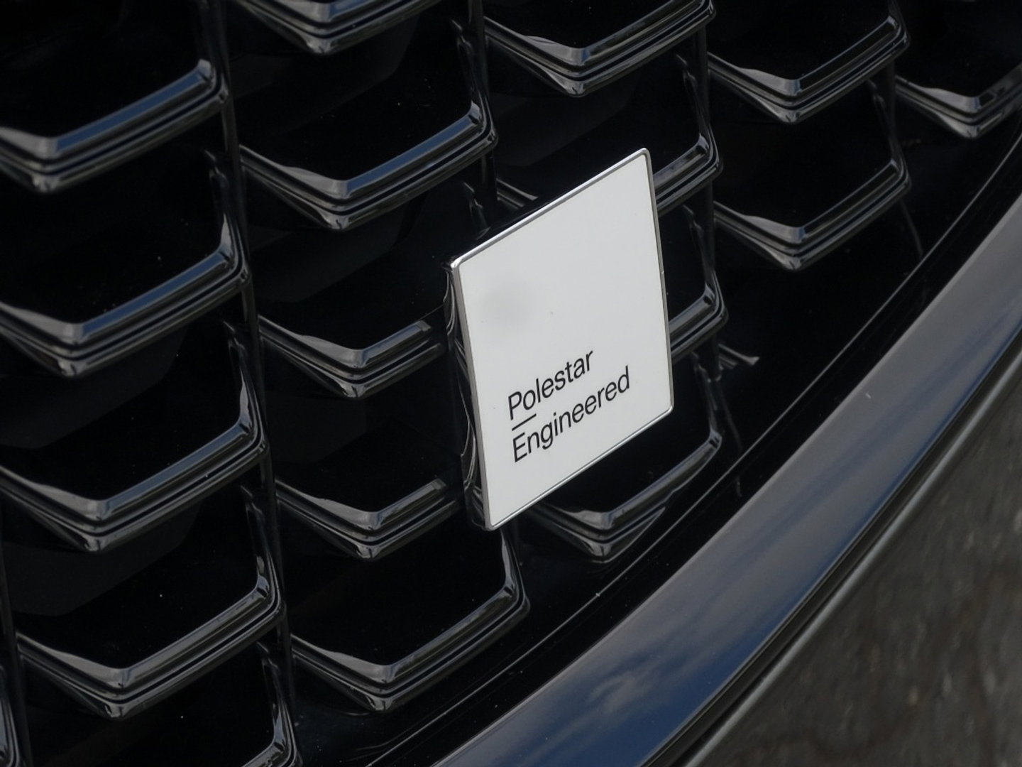 Volvo V60 Inscription Plug-In Hybrid AWD 405PK / LED / Heico Ed.