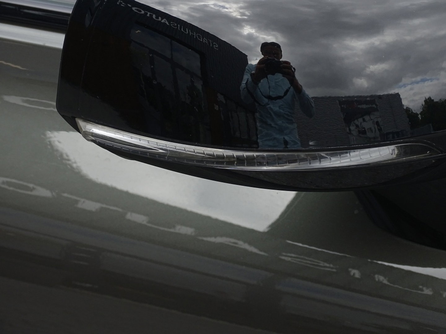Volvo V60 Inscription Plug-In Hybrid AWD 405PK / LED / Heico Ed.