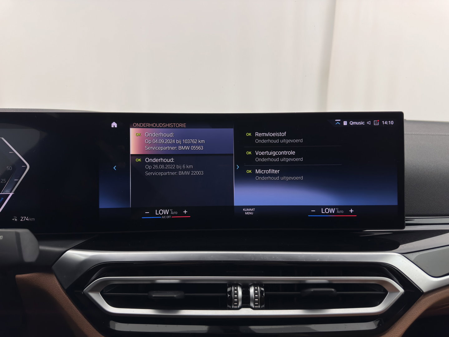 BMW i4 eDrive40 84 kWh [3-Fase] (INCL.BTW) *LEATHER | FULL-LED | ADAPTIVE-CRUISE | HEATED-SPORTSEATS | WIDESCREEN-DIGI-COCKPIT | CAMERA | DAB+ | PRIVACY-GLASS | NAVI-FULLMAP | ECC | PDC | 17''ALU | TOWBAR*