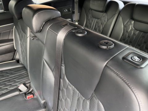 Kia Sorento 1.6 T-GDI Plug-in Hybrid 4WD ExecutiveLine [ 7-Pers. ] (Plug-in) (INCL.BTW) *PANO | HEAD-UP | LEATHER | MEMORY-PACK | TOP-VIEW | FULL-LED | BLINDSPOT | ADAPTIVE-CRUISE | HEATED-COMFORTSEATS | BOSE-SOUND | KEYLESS | DIGI-COCKPIT | PRIVACY-GLASS | AMBIENT-L