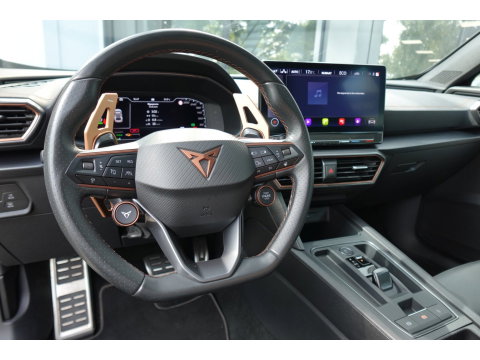 CUPRA Formentor 1.4 e-Hybrid VZ C Edition PANO CAM KEYLESS
