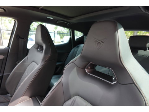 CUPRA Formentor 1.4 e-Hybrid VZ C Edition PANO CAM KEYLESS