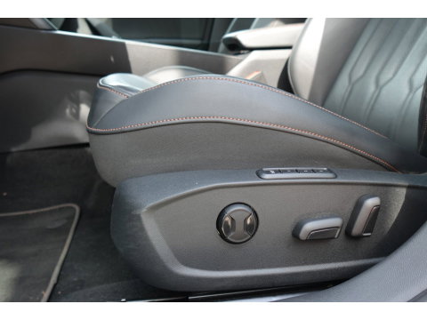 CUPRA Formentor 1.4 e-Hybrid VZ C Edition PANO CAM KEYLESS