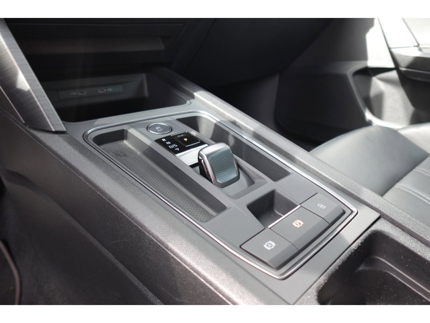 CUPRA Formentor 1.4 e-Hybrid VZ C Edition PANO CAM KEYLESS