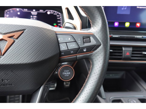 CUPRA Formentor 1.4 e-Hybrid VZ C Edition PANO CAM KEYLESS