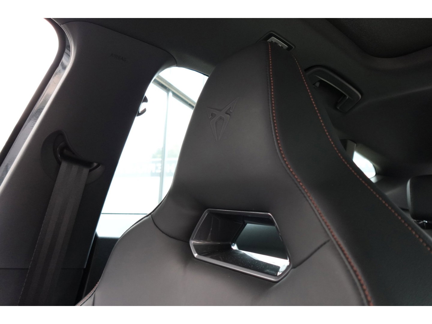 CUPRA Formentor 1.4 e-Hybrid VZ C Edition PANO CAM KEYLESS