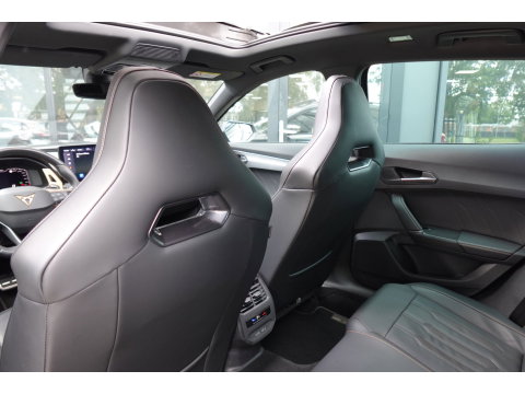 CUPRA Formentor 1.4 e-Hybrid VZ C Edition PANO CAM KEYLESS