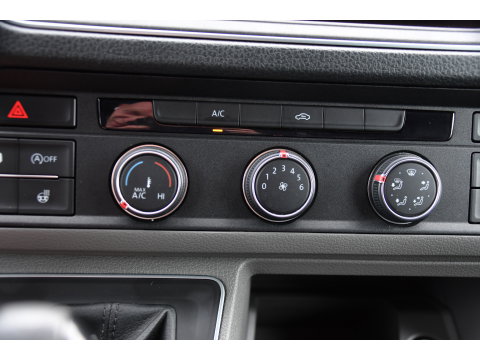 MAN TGE 5.180 35 2.0 L4H3 PB Edition N1! Camera, Cruise, Carplay, 177pk, 3500kg Trekhaak, Multimedia, Automaat, Uniek!