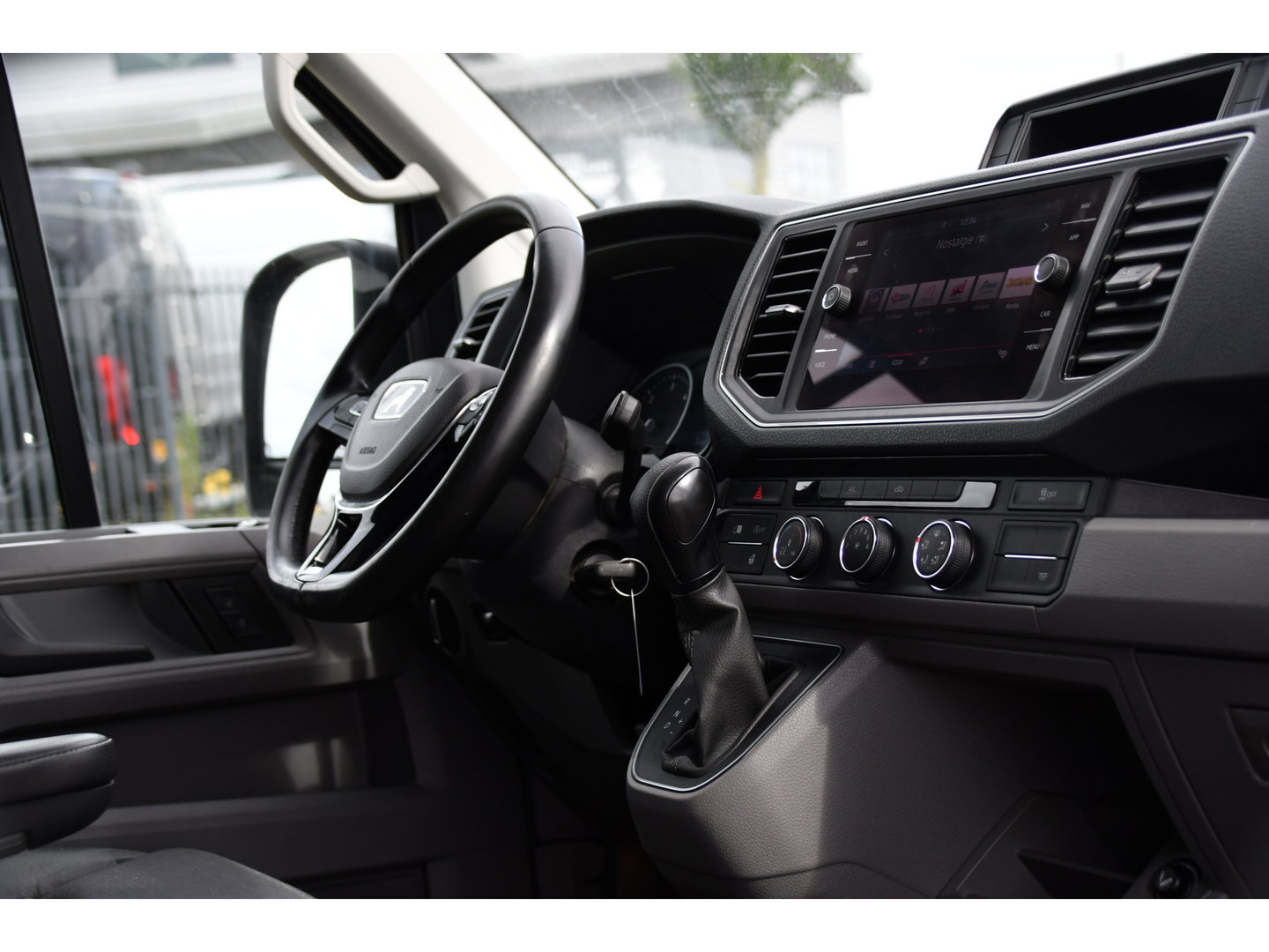 MAN TGE 5.180 35 2.0 L4H3 PB Edition N1! Camera, Cruise, Carplay, 177pk, 3500kg Trekhaak, Multimedia, Automaat, Uniek!
