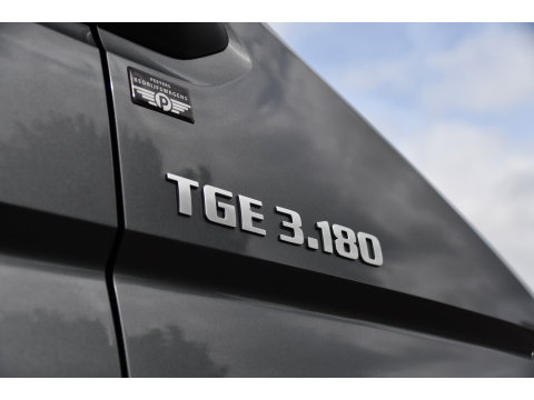 MAN TGE 5.180 35 2.0 L4H3 PB Edition N1! Camera, Cruise, Carplay, 177pk, 3500kg Trekhaak, Multimedia, Automaat, Uniek!