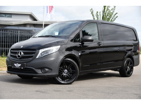 Mercedes-Benz Vito 116 CDI L2 Black Edition Cruise, Carplay, LED, 164pk, Sensoren, Multimedia, Automaat, NAVI, Uniek!