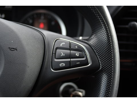 Mercedes-Benz Vito 116 CDI L2 Black Edition Cruise, Carplay, LED, 164pk, Sensoren, Multimedia, Automaat, NAVI, Uniek!