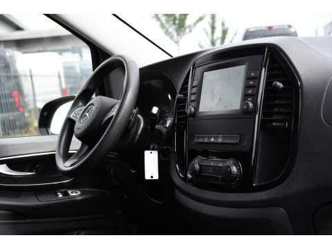 Mercedes-Benz Vito 116 CDI L2 Black Edition Cruise, Carplay, LED, 164pk, Sensoren, Multimedia, Automaat, NAVI, Uniek!