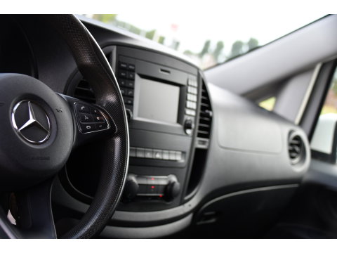 Mercedes-Benz Vito 114 CDI L2 Edition MARGE! Camera, Cruise, 190pk, Automaat, CarBolt, 2 Stoelen, LED, Uniek!