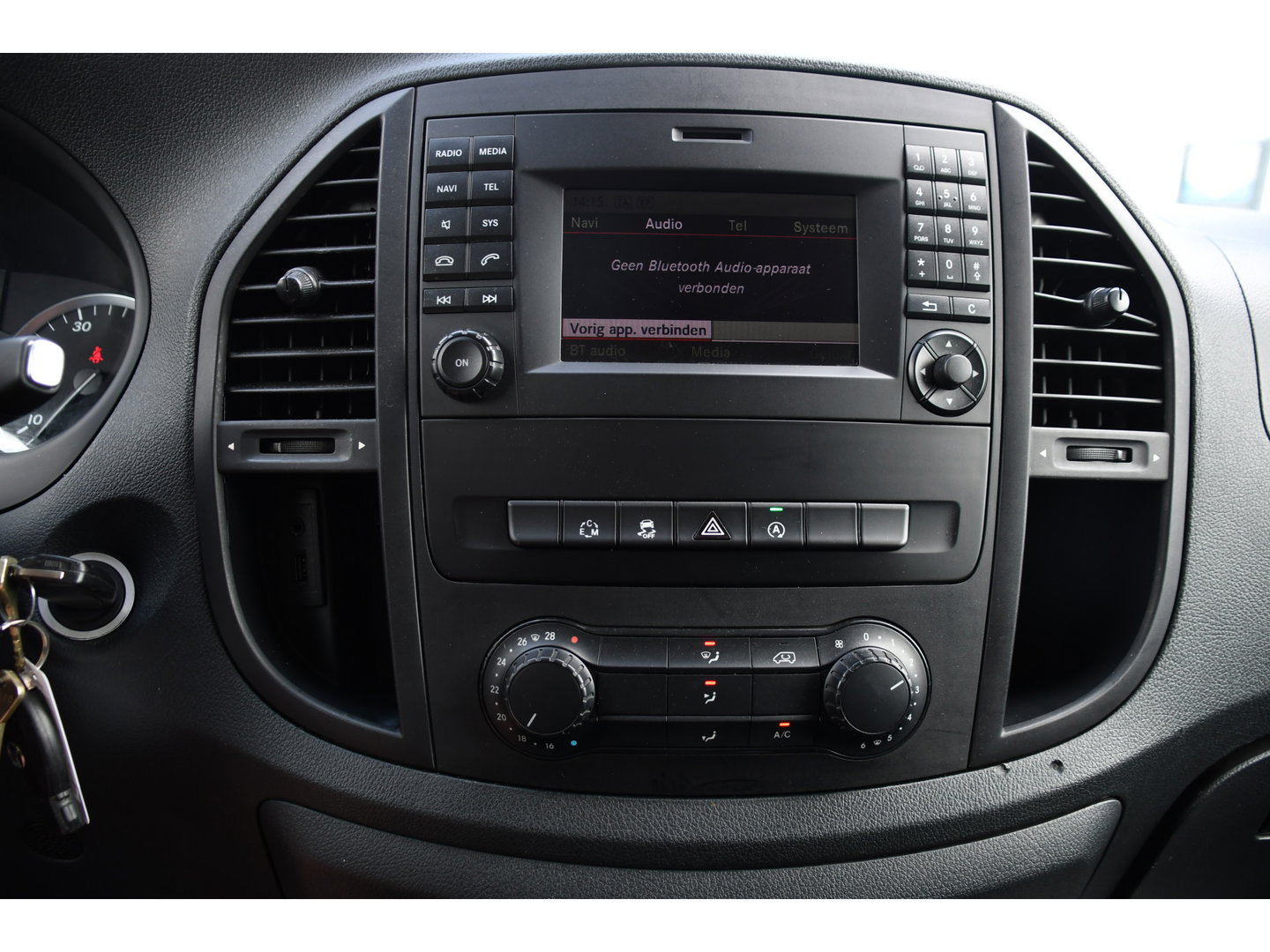 Mercedes-Benz Vito 114 CDI L2 Edition MARGE! Camera, Cruise, 190pk, Automaat, CarBolt, 2 Stoelen, LED, Uniek!