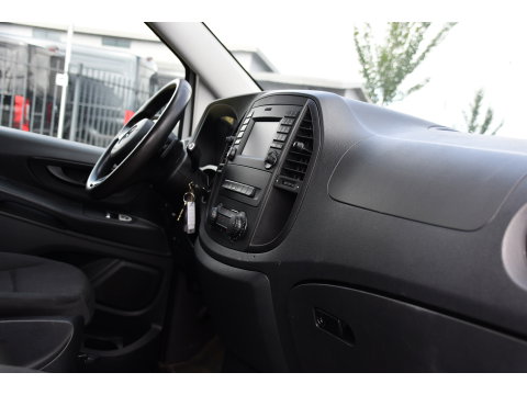 Mercedes-Benz Vito 114 CDI L2 Edition MARGE! Camera, Cruise, 190pk, Automaat, CarBolt, 2 Stoelen, LED, Uniek!