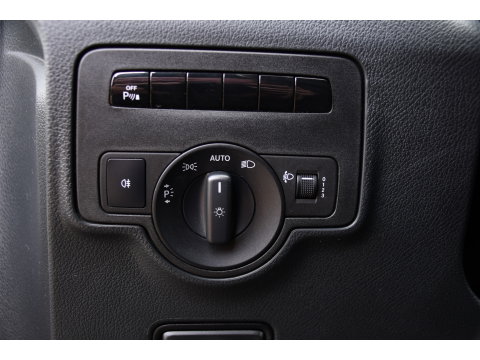 Mercedes-Benz Vito 114 CDI L2 Edition MARGE! Camera, Cruise, 190pk, Automaat, CarBolt, 2 Stoelen, LED, Uniek!