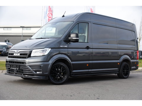 MAN TGE 3.180 35 2.0 L3H3 PB Edition Full Options! Camera, Cruise, Carplay, LED, 177pk, Automaat, Trekhaak 3000kg, Voorruit verwarming, Sensoren, Multimedia, Uniek!