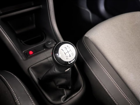 Volkswagen up! 1.0 Black Up! Navi Airco NAP
