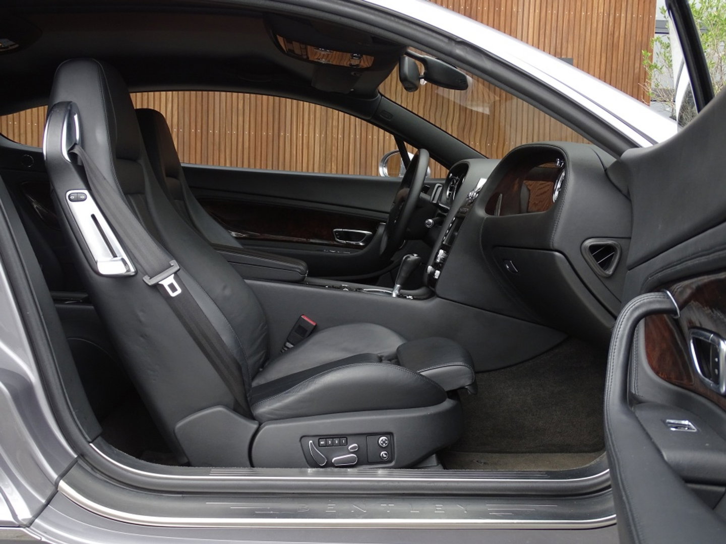 Bentley Continental GT 6.0 W12 560PK TwinTurbo / *unieke conditie* / LED