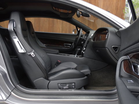 Bentley Continental GT 6.0 W12 560PK TwinTurbo / *unieke conditie* / LED