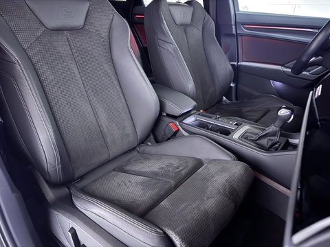Audi Q3 45 TFSIe S-Line Black Edition Pano Sonos Virtual Camera Trekh.