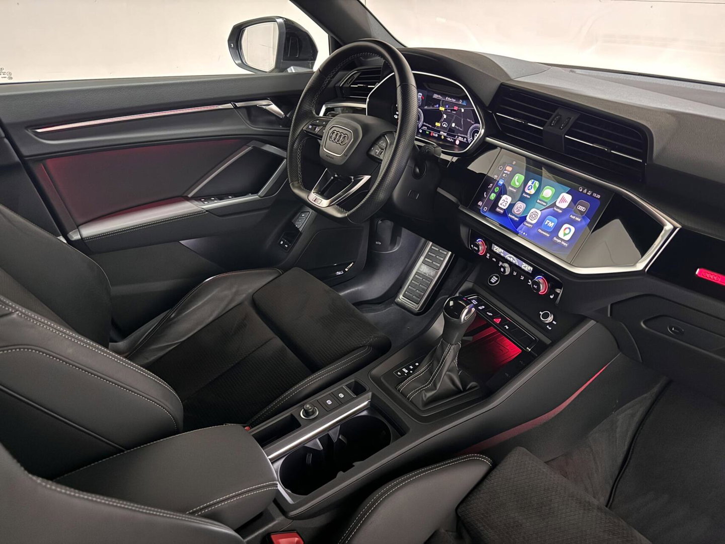 Audi Q3 45 TFSIe S-Line Black Edition Pano Sonos Virtual Camera Trekh.