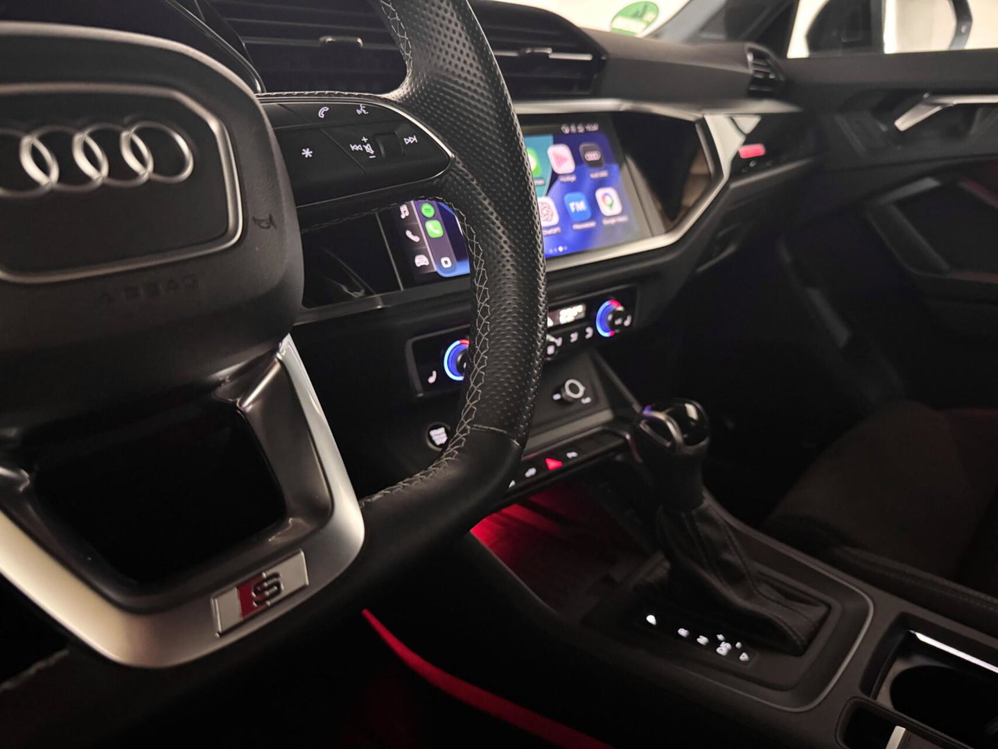 Audi Q3 45 TFSIe S-Line Black Edition Pano Sonos Virtual Camera Trekh.