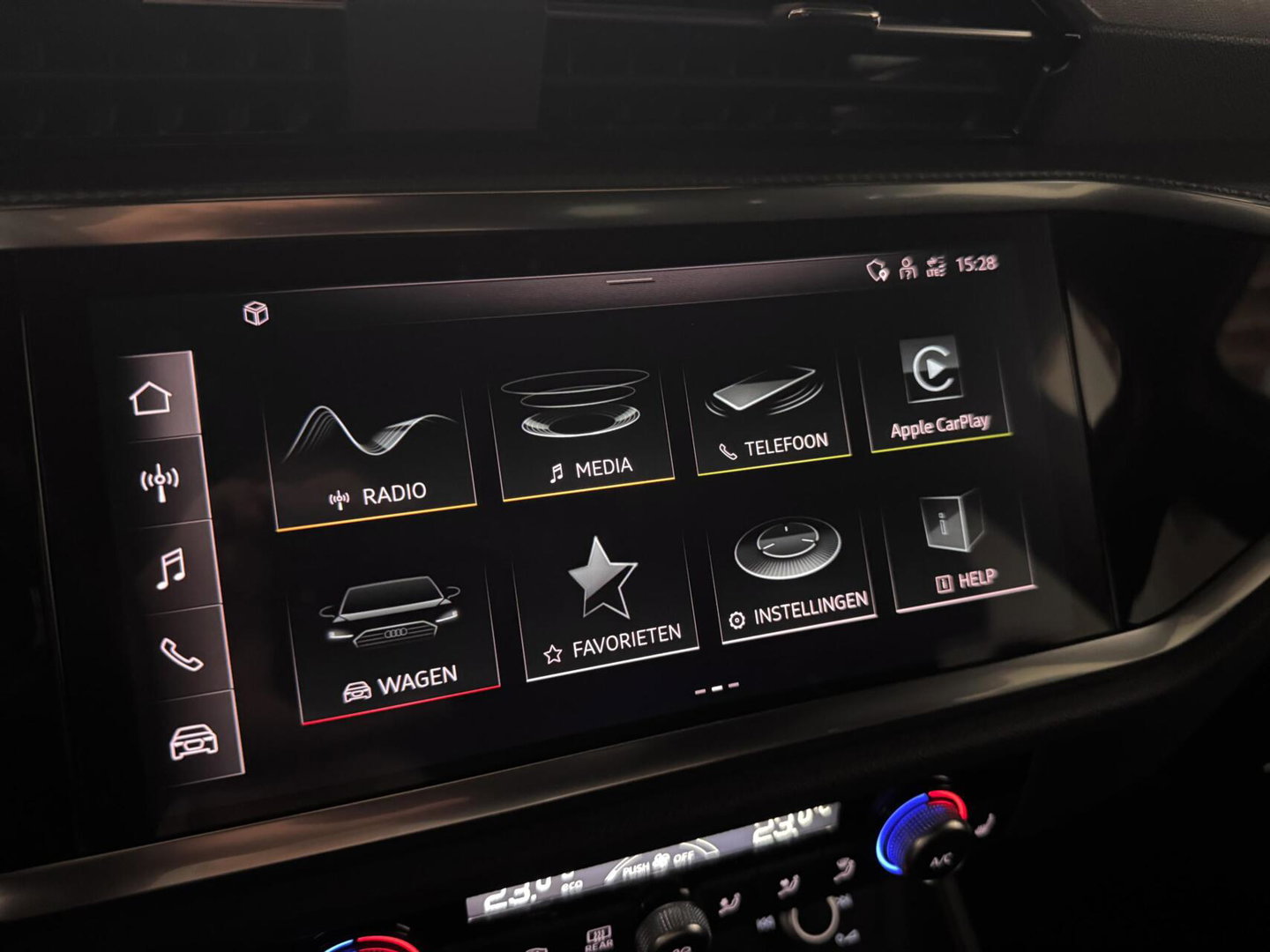 Audi Q3 45 TFSIe S-Line Black Edition Pano Sonos Virtual Camera Trekh.