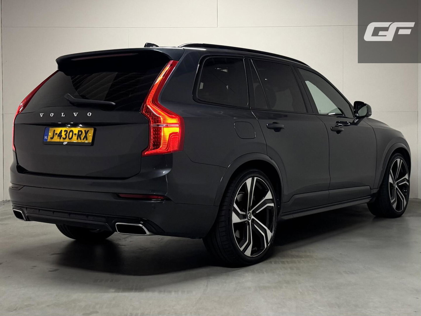 Volvo XC90 2.0 T8 Recharge AWD R-Design Pano B&W 360º Luchtvering Trekh.