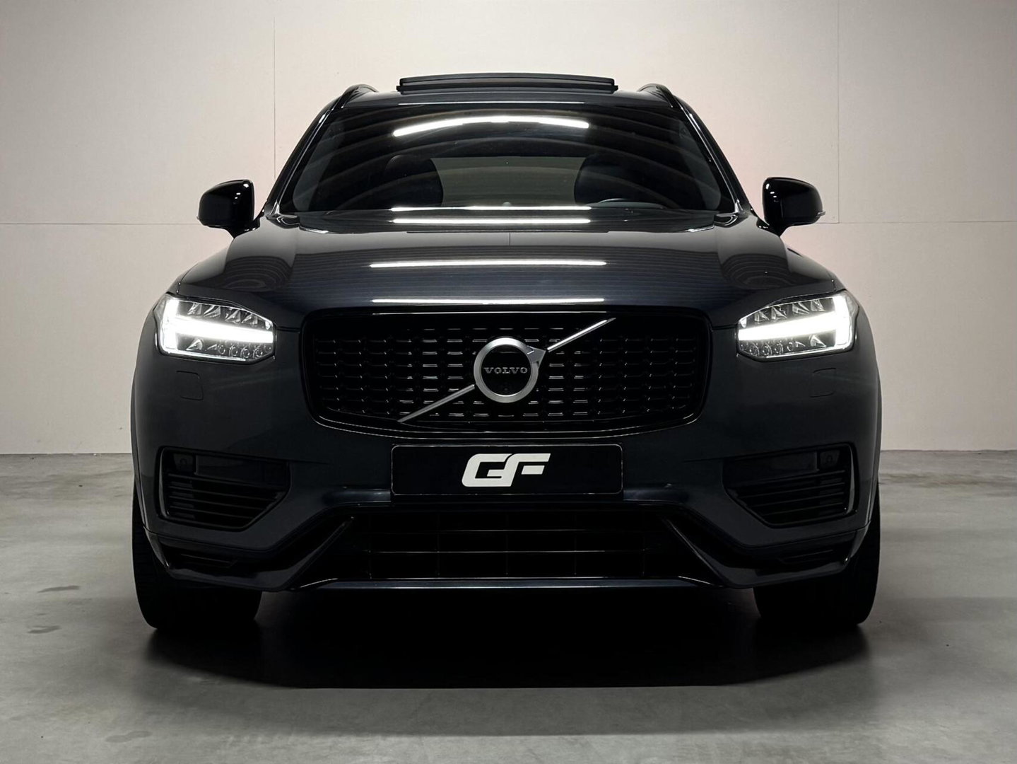 Volvo XC90 2.0 T8 Recharge AWD R-Design Pano B&W 360º Luchtvering Trekh.